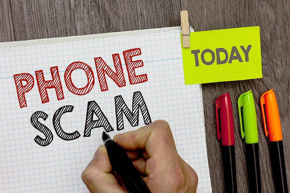 19846796_web1_190716-CVR-C-phonescam