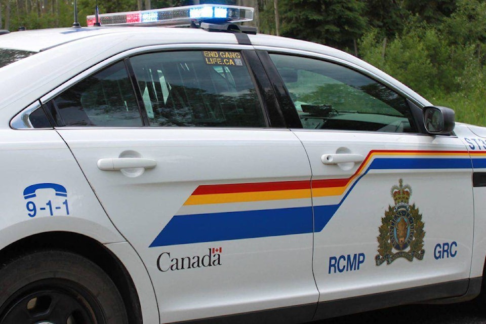 20280046_web1_8132775_web1_copy_RCMP-Cruiser2017822204119508-1200x800