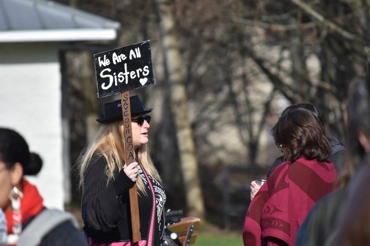 20566381_web1_200220-CVR-N-womensmarch-1_3