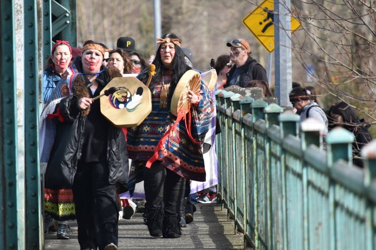 20566381_web1_200220-CVR-N-womensmarch-1_6