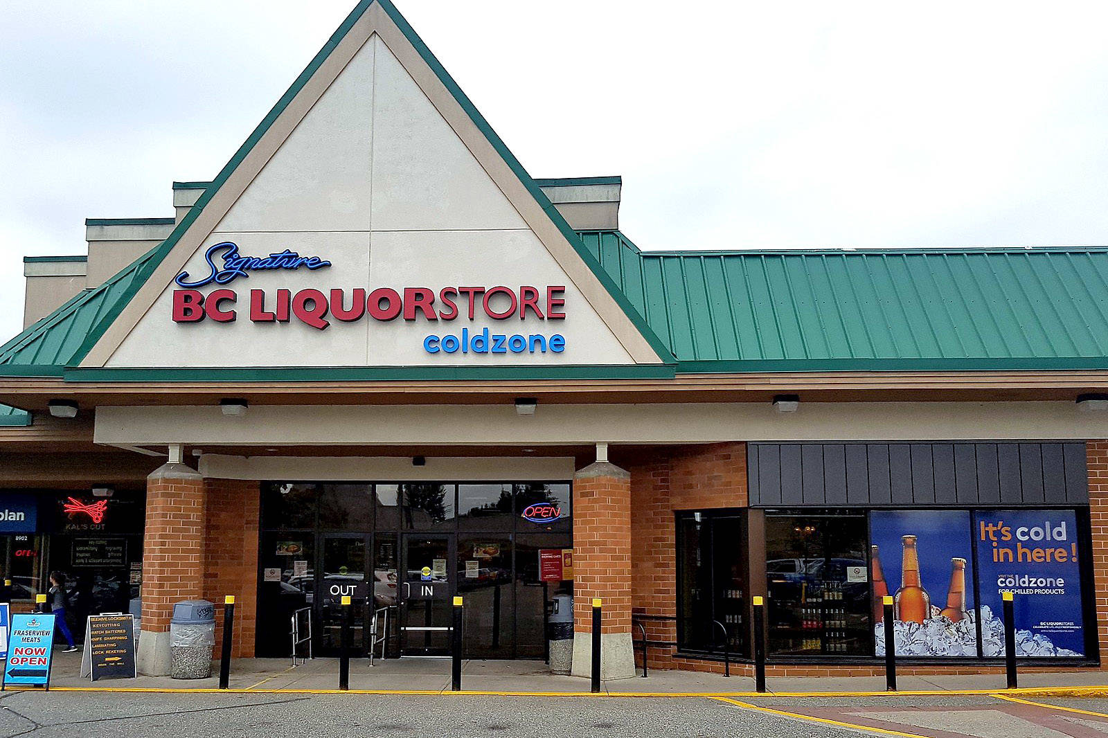 BC Liquor Stores closing on Sundays, seeing skyrocketing sales amid