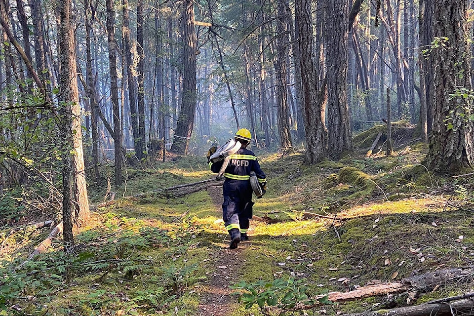 22649137_web1_copy_200916-NBU-fire-woodley-range-PUSH-3_1