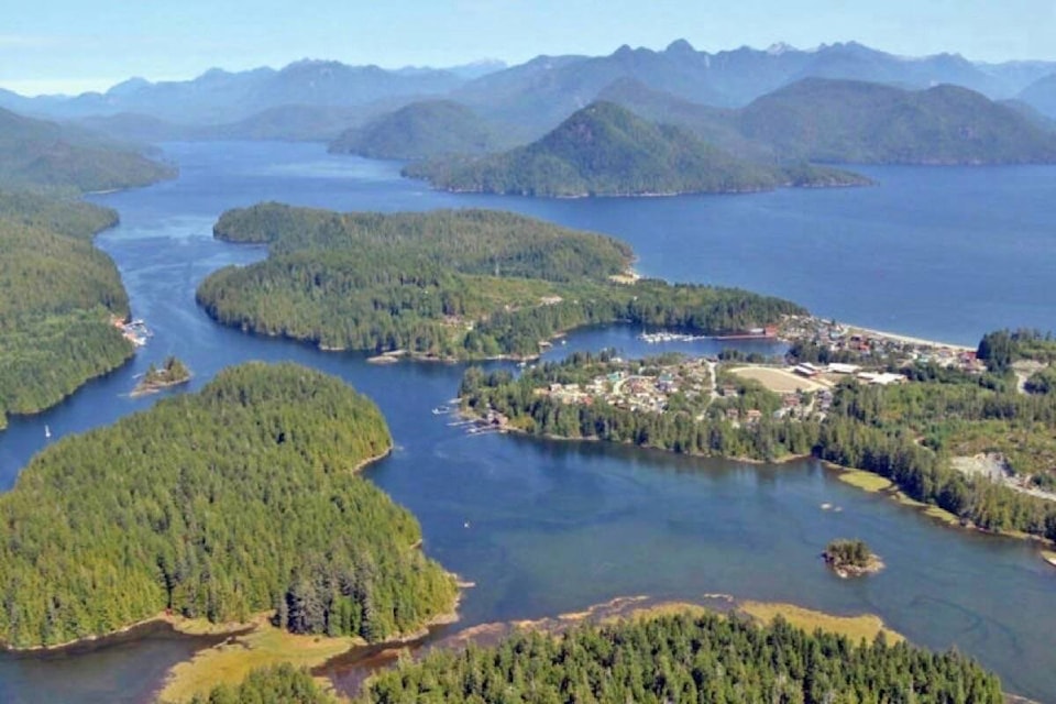 26655516_web1_210928-UWN-ahousaht-first-nation-closed-to-non-residents-COVID_1