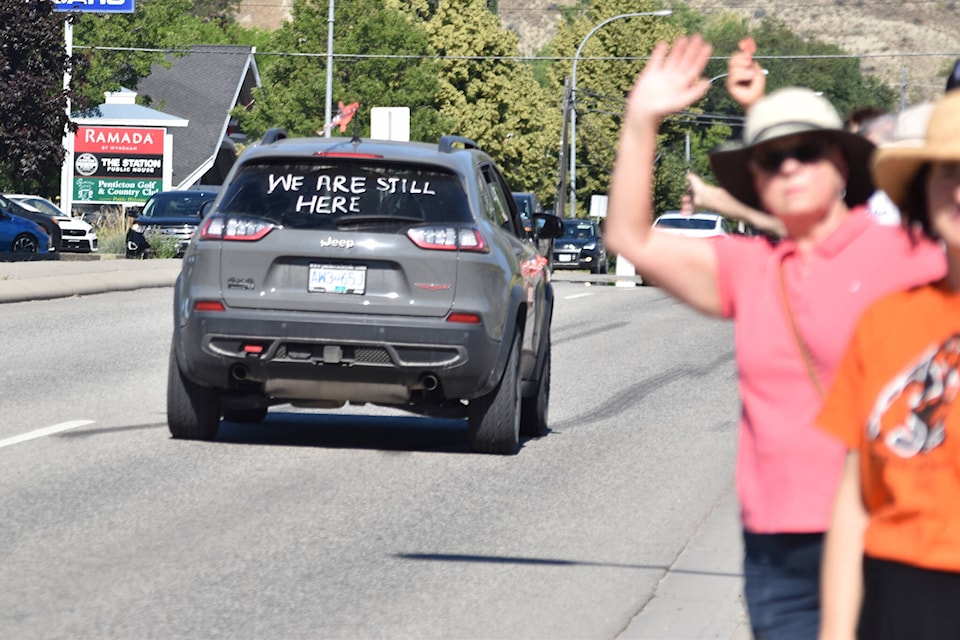 26669358_web1_210630-PWN-Caravan-Penticton_8