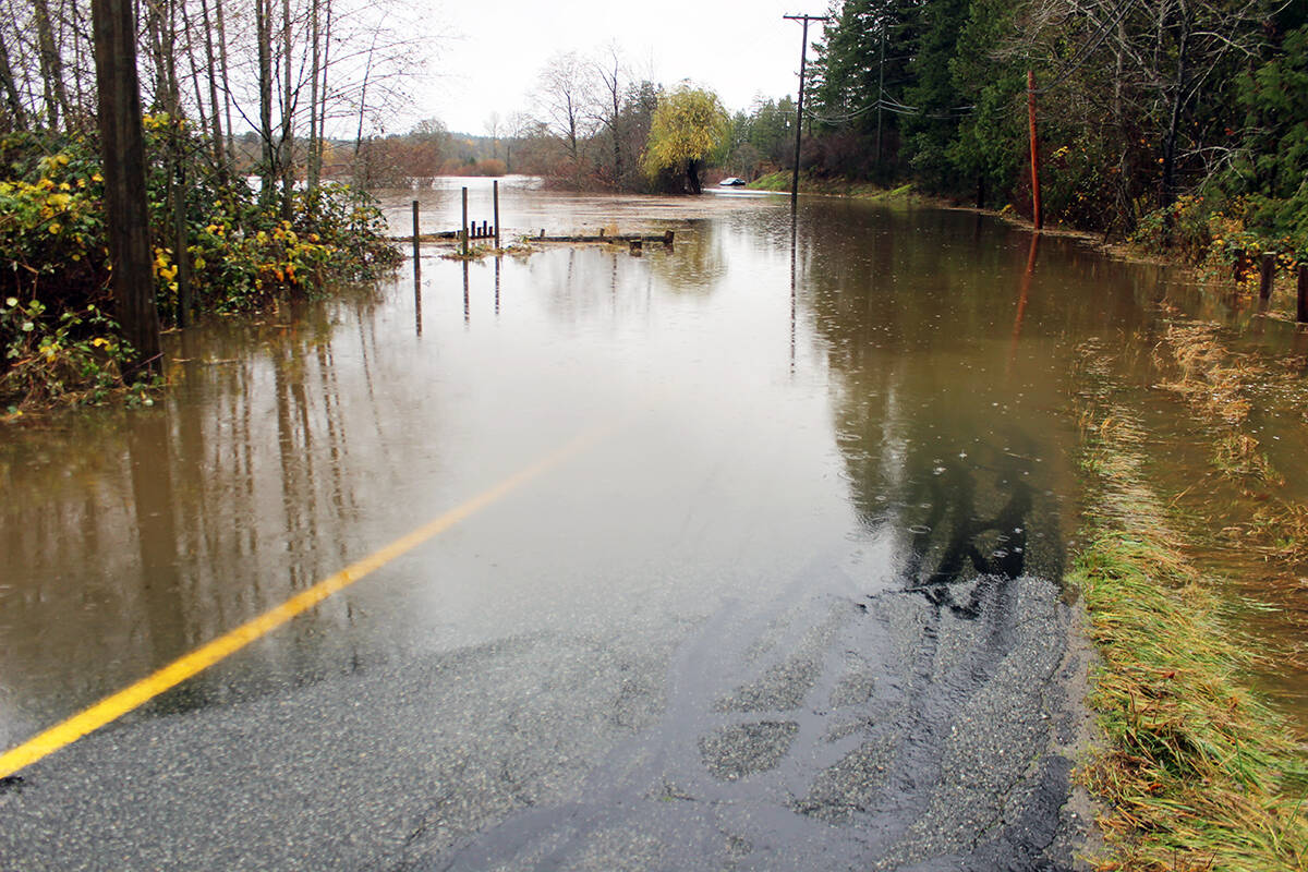 27188346_web1_211118-CHC-Flooding-update-crazy_5