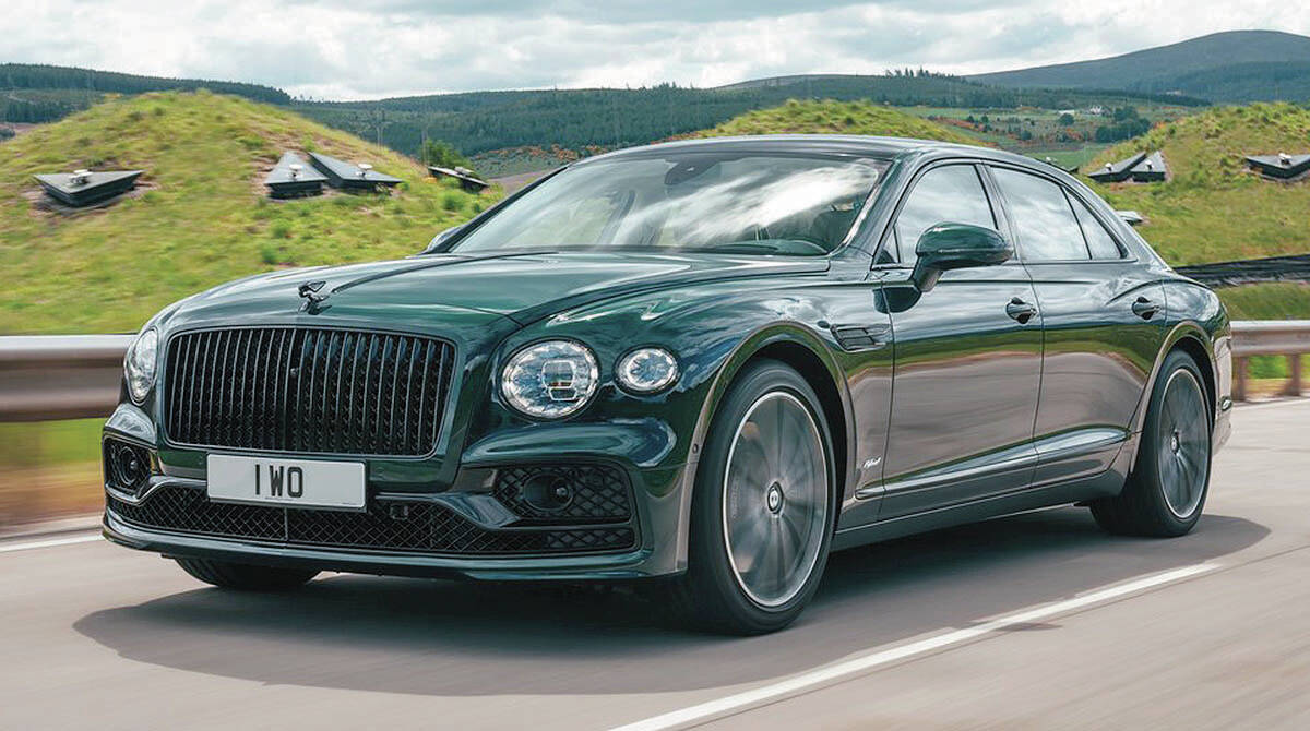 A plug-in hybrid versio of the Rolls-Royce Flying Spur sedan will mate a 2.9-litre V-6 and an electric motor. Electric range is pegged at 40 kilometres. PHOTO: ROLLS-ROYCE