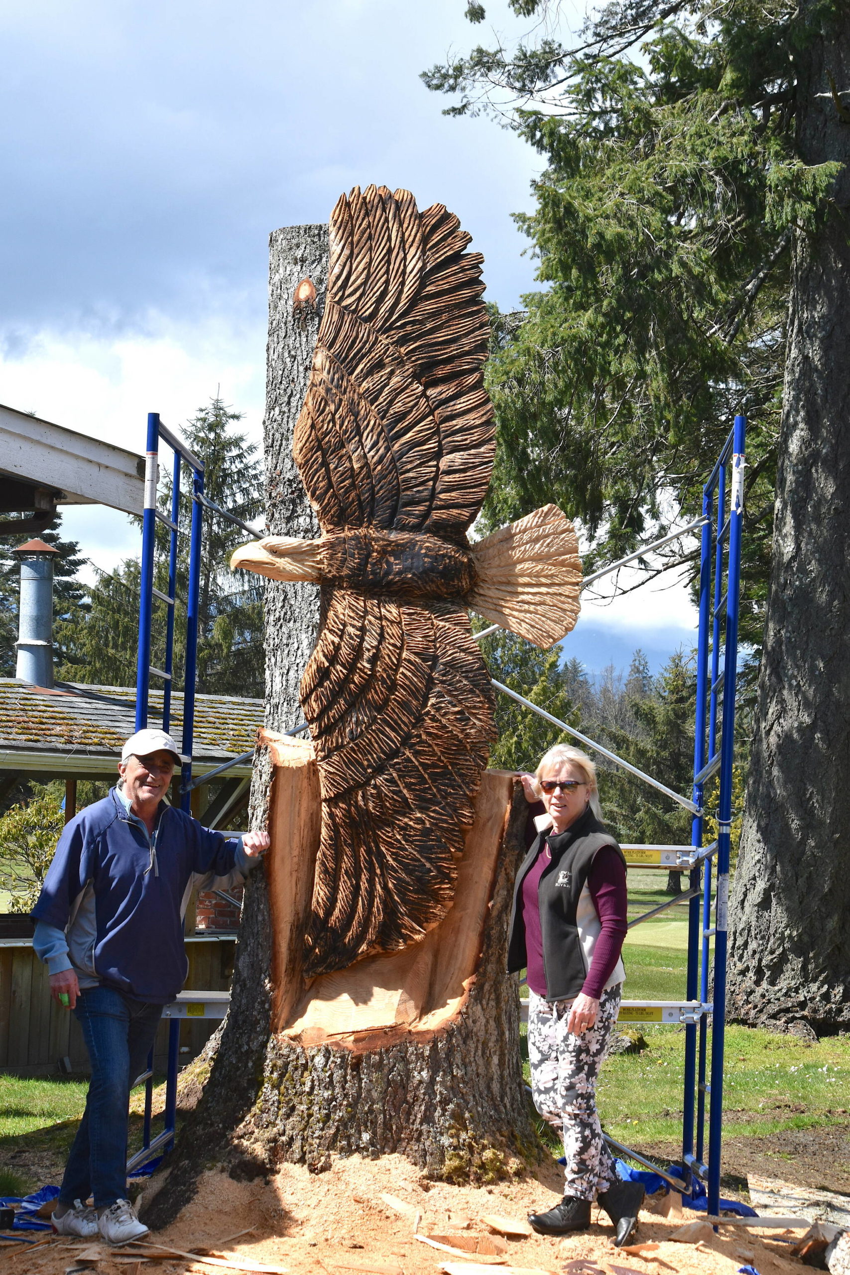 28857908_web1_220427-CVR-C-eagle-carving-2_1