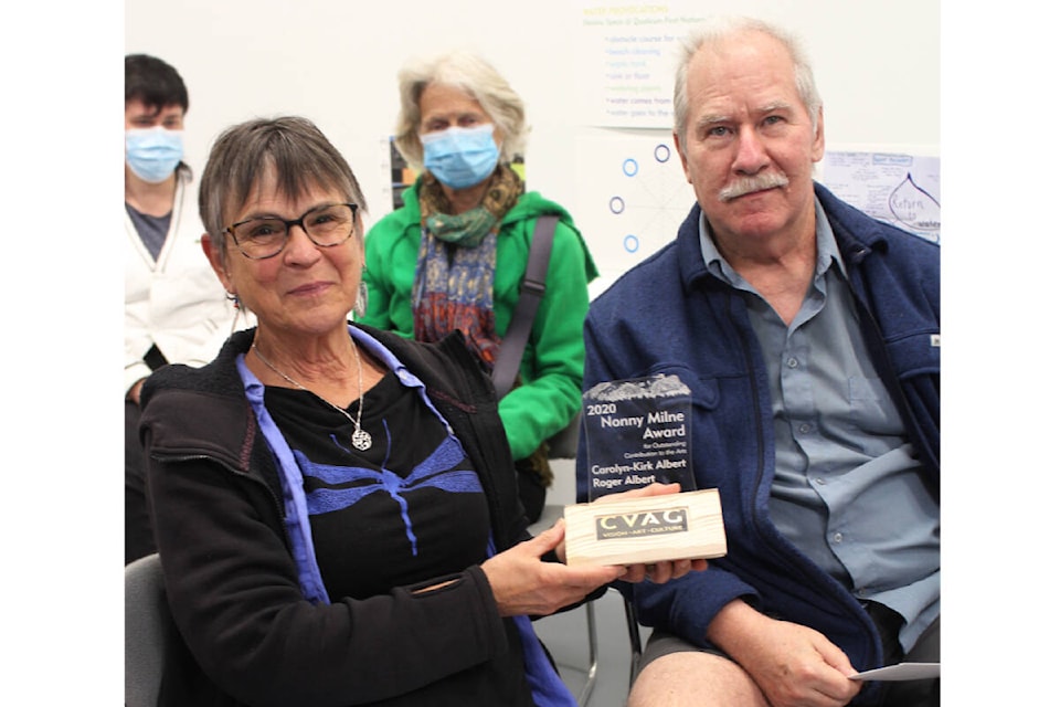 Carolyn Kirk-Albert and Roger Albert were presented with the Nonny Milne Award for 2020. Photo supplied.