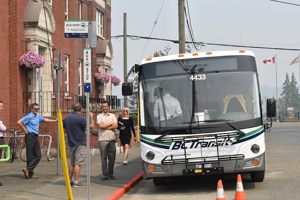 29929259_web1_220803-CVR-N-transit-1_1