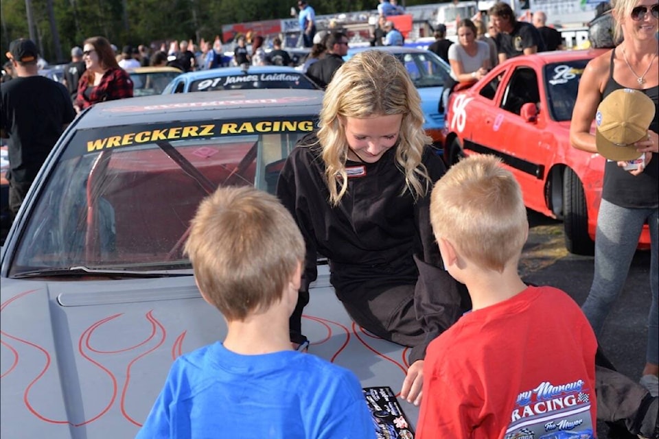 30091009_web1_220824-CVR-S-Saratoga-1_2
