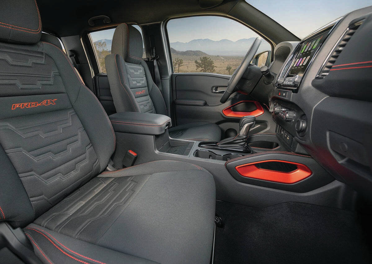 The 2022 Nissan Frontier uses the previous frame, but there are some updates. The handling and steering are also claimed to be more precise. Four-wheel-drive is standard. PHOTO: NISSAN
