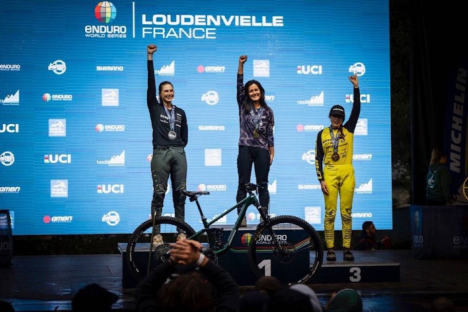 Emmy Lan, centre, on the podium at Loudenvielle, France. Photo by Kike Abelleira