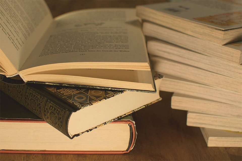 30688911_web1_Books-stock_1