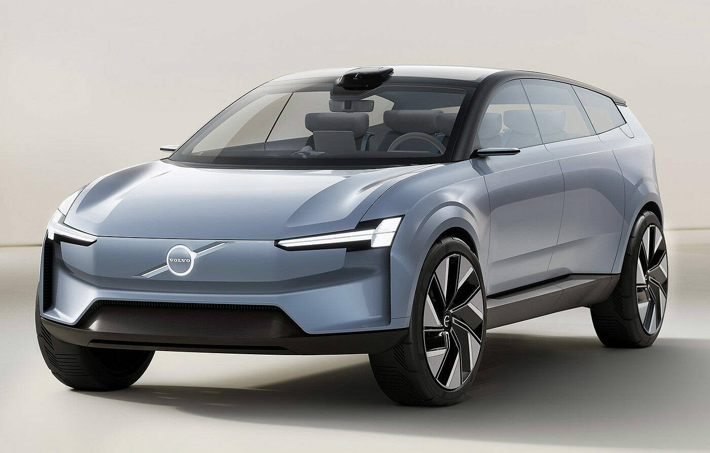 The design of the Volvo XC60 and XC90 Recharge models will derive inspiration from the concept Recharge, pictured, that Volvo debuted in 2021. PHOTO: VOLVO