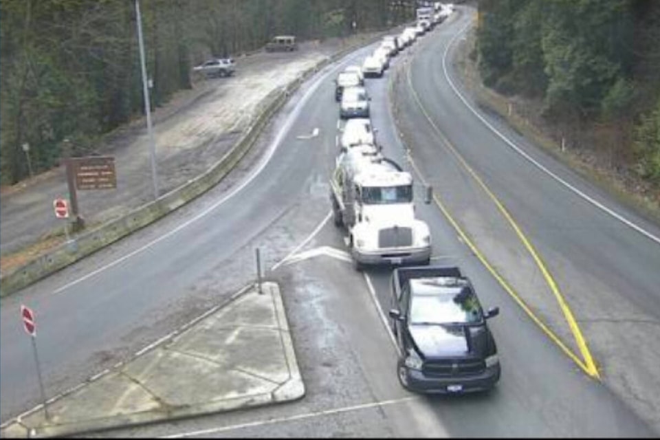 31507322_web1_230106-GNG-Malahat-closure-crash-delays_1