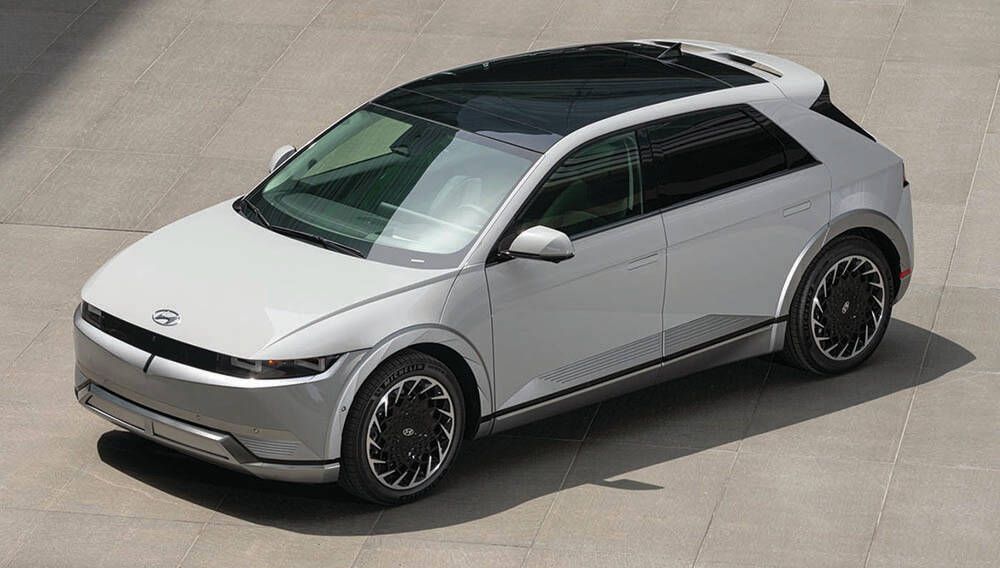 The Ioniq 5 hatchback will soon be available in N performance livery. Reportedly, it will come with a lowered ride height, greater track width and larger brake calipers and rotors.
