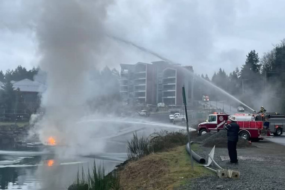 32207763_web1_230329-PQN-Nanoose-Boat-Fire-photo_2