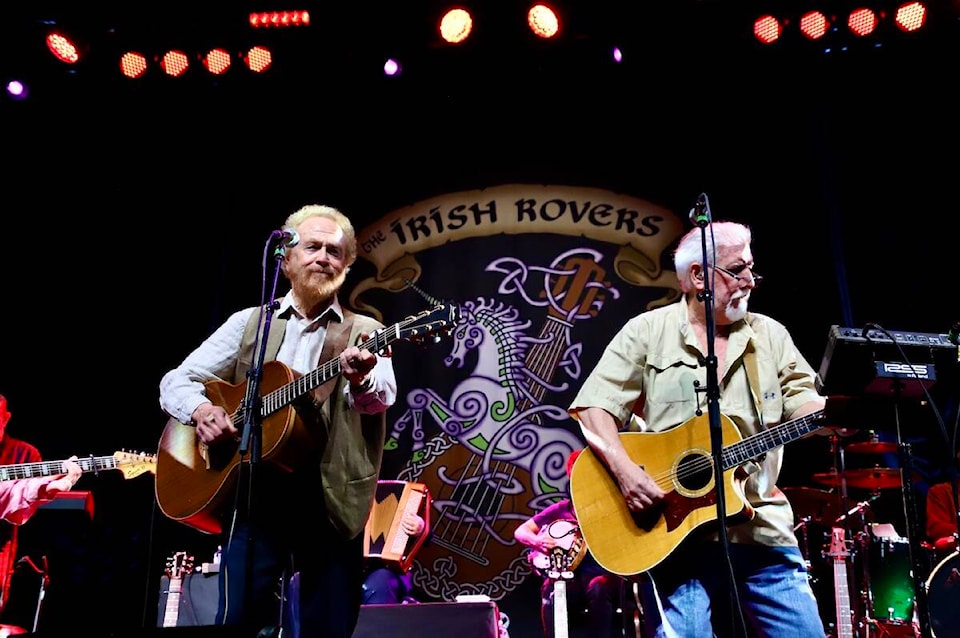 32326179_web1_copy_230324-MMA-HeyBoysSingUsASong-IrishRovers_1