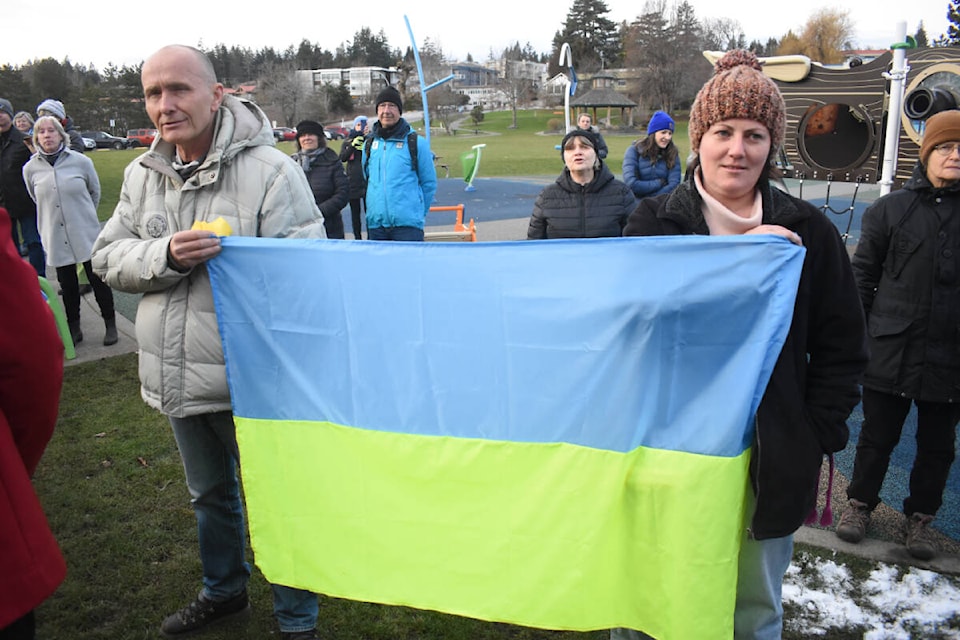 32405810_web1_230301-CVR-C-Ukrainerally-1_1