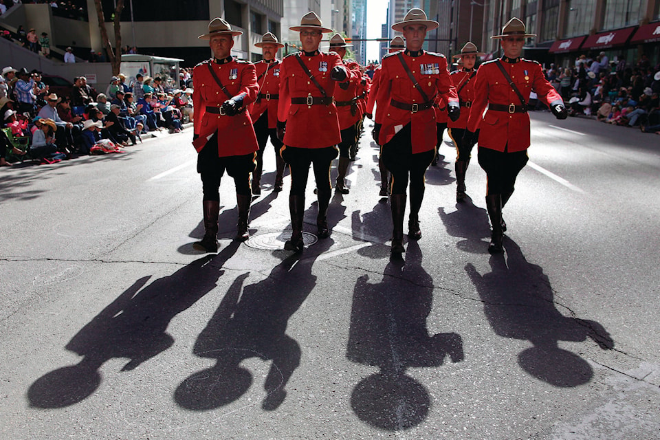 32798975_web1_160525-RDA-Canada-RCMP-Video-PIC