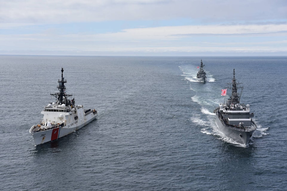 33020370_web1_230613-VNE-JapaneseShipsAreComing-fb_1