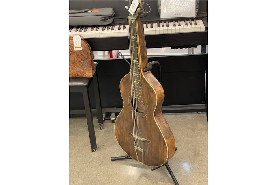 Casio acoustic discount guitar