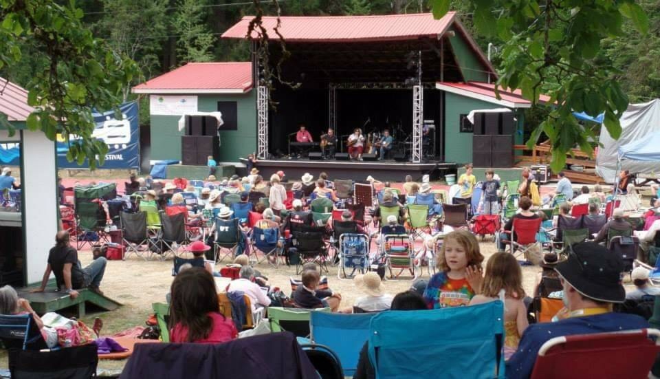 33355197_web1_230426-CCI-Island-Folk-Festival-Volunteers-Needed_1