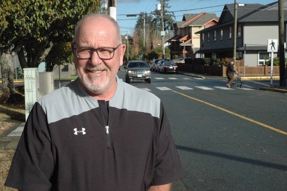 30867346_web1_221103-mckinlay-new-councillor-picture_1