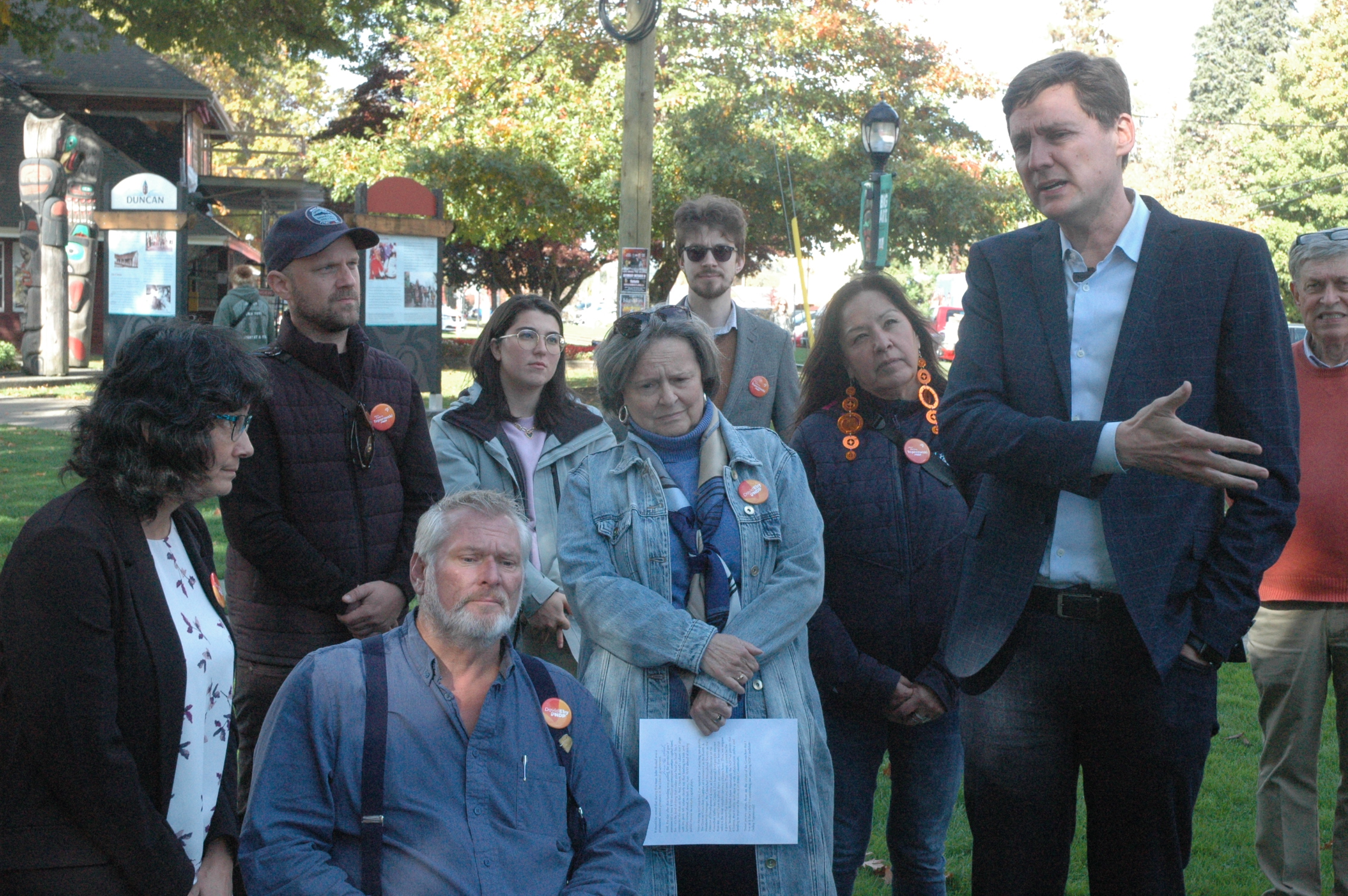 Eby visits Cowichan with election campaign in its final days