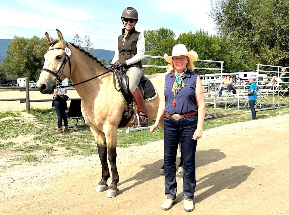 janestone-won-the-gold-for-intermediate-working-equitation