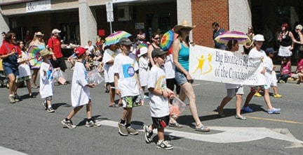 39218cowichanvalleycitizenbigbrotherssisters