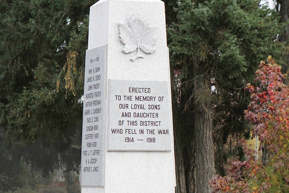 18977492_web1_coming-up-cobble-hill-cenotaph