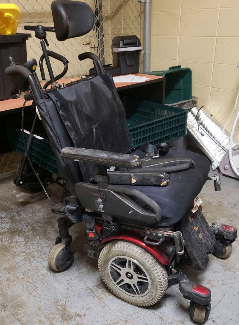 23725856_web1_201224-CCI-rcmp-wheelchair-found_2