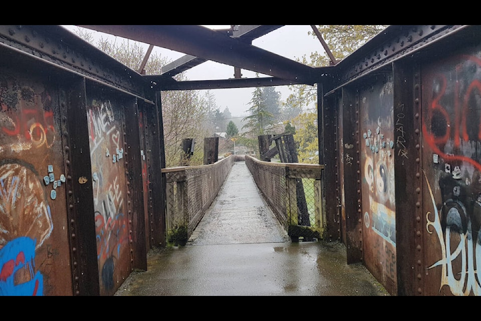 Snow fell in Lake Cowichan on the weekend of April 9-10, 2022, as the cool spring weather continues. (Kathryn Swan photo)