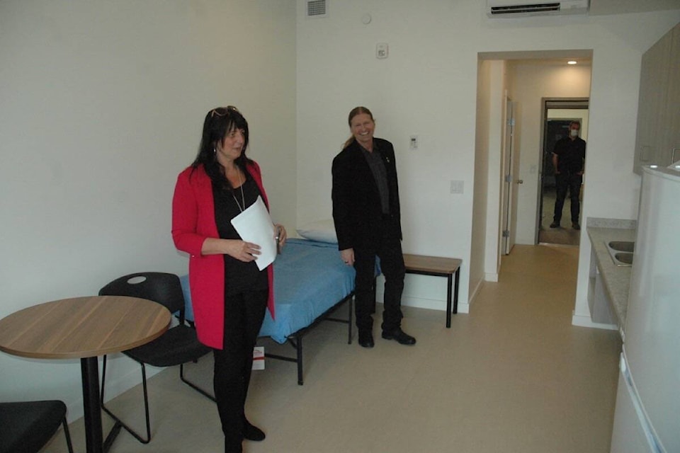 28906749_web1_220428-CCI-supportive-housing-facility-opens-pictures_2