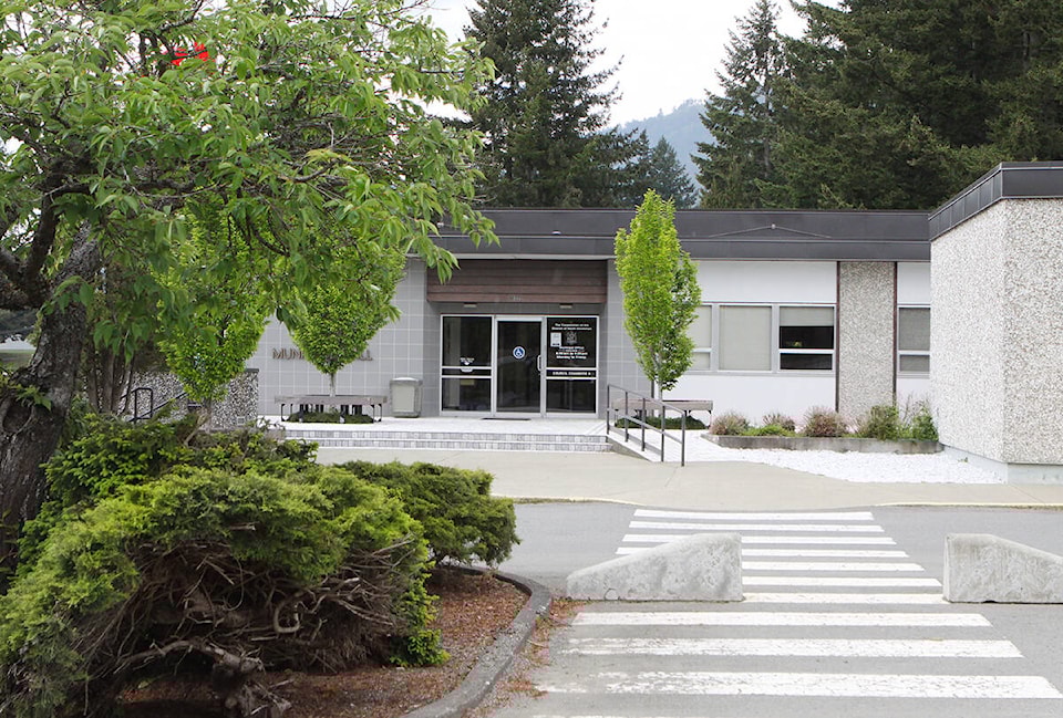 29537068_web1_220120-CCI-North-Cowichan-municipal-hall-COVID-hall_1