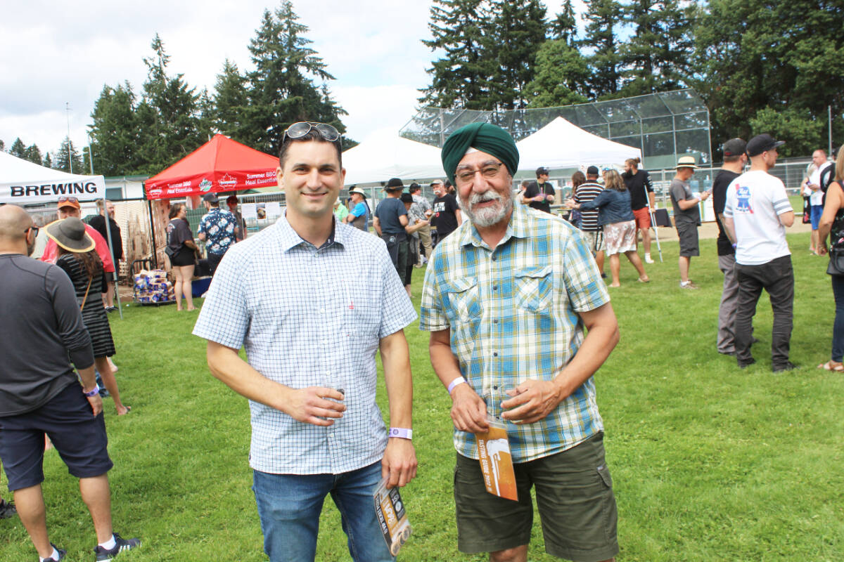 30085719_web1_220818-CHC-Craft-beer-and-food-festival-fever_9