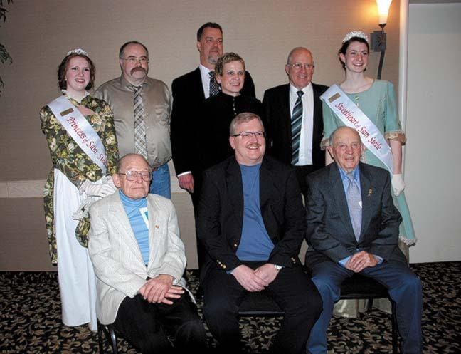 31697cranbrookdailycitizensoftheyear2016web