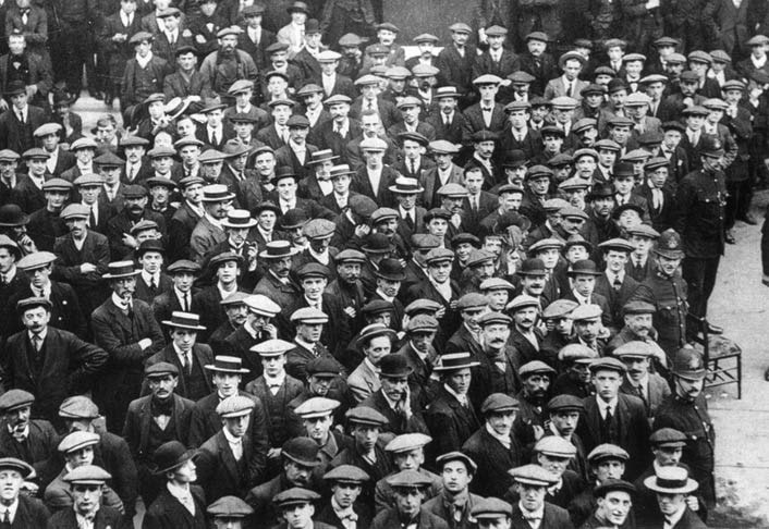95113cranbrookdailyBritish_recruits_August_1914_web