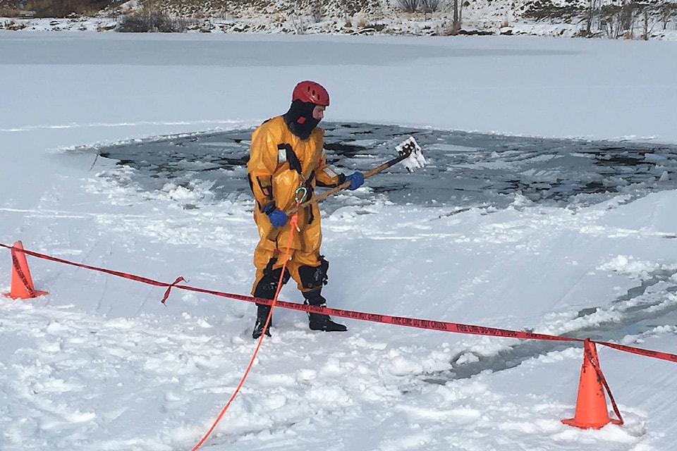 9377434_web1_Ice-rescueGPS