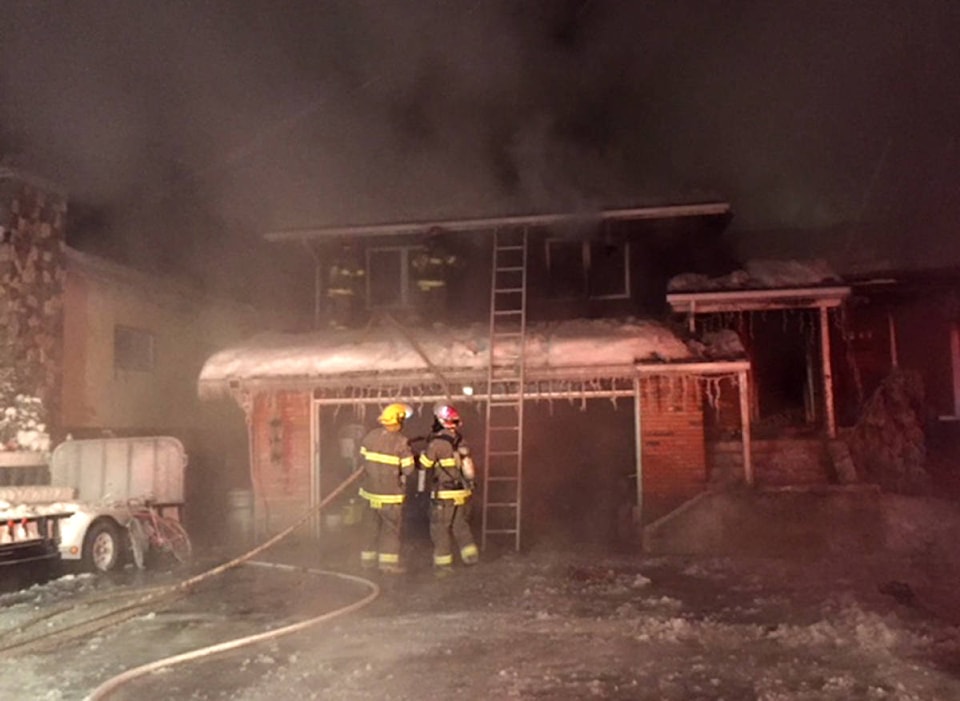 9954689_web1_StructureFireFernie