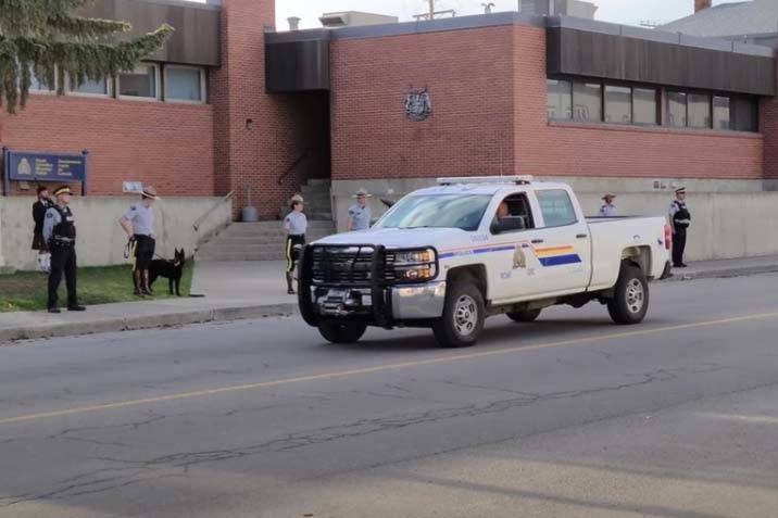 21380156_web1_200427-CDT-NovaScotiaParade-CranbrookParade_1