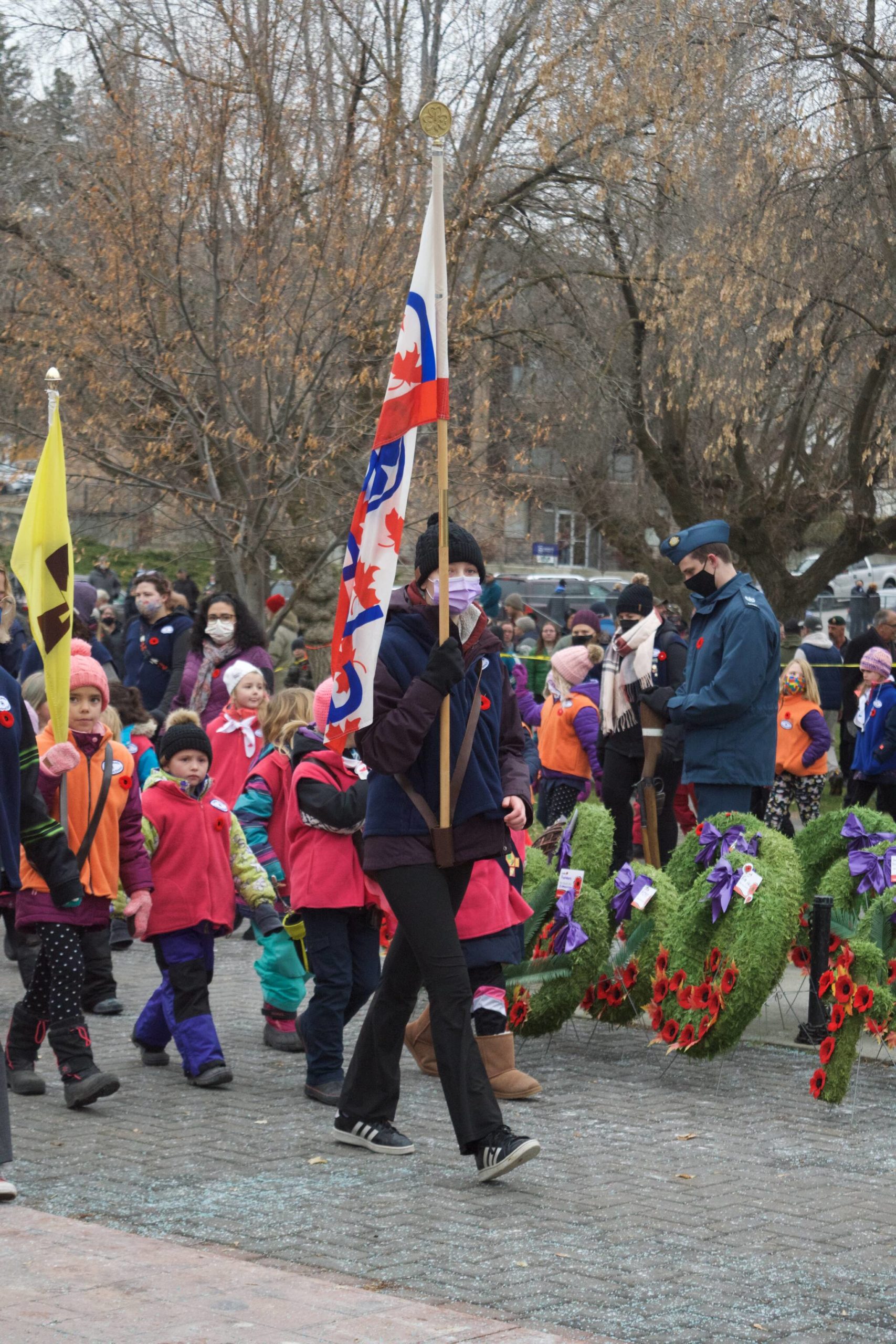 27152063_web1_211111-CDT-Remembrance-Day-sparks_1