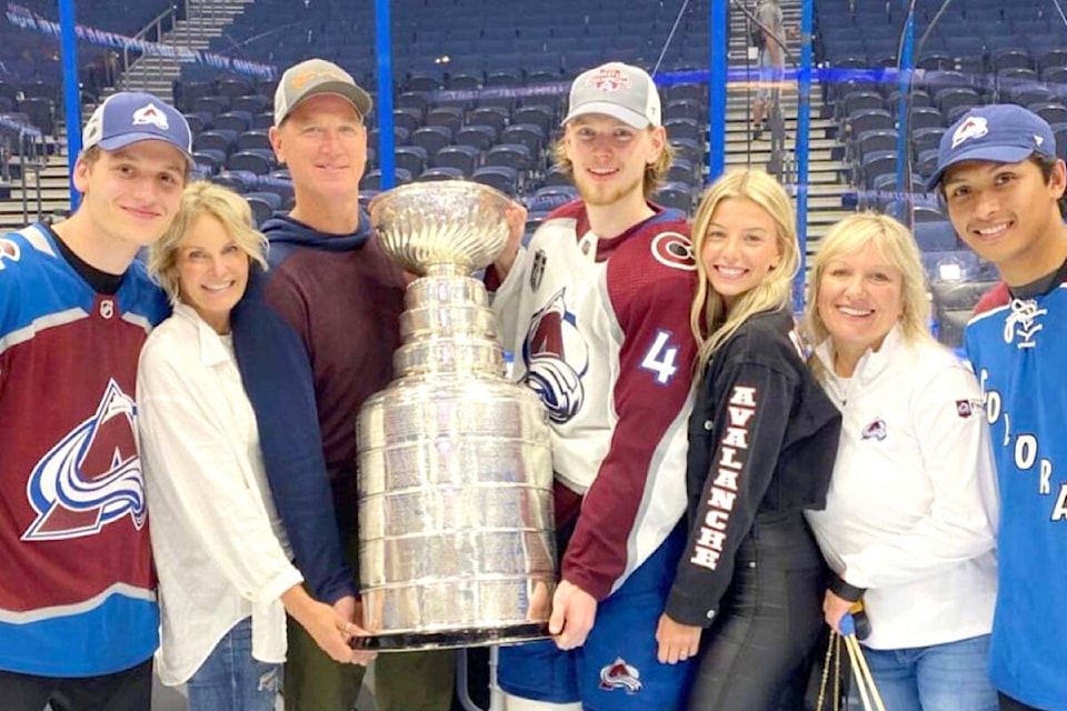 30070183_web1_220818-CDT-Stanley-Cup-1_1