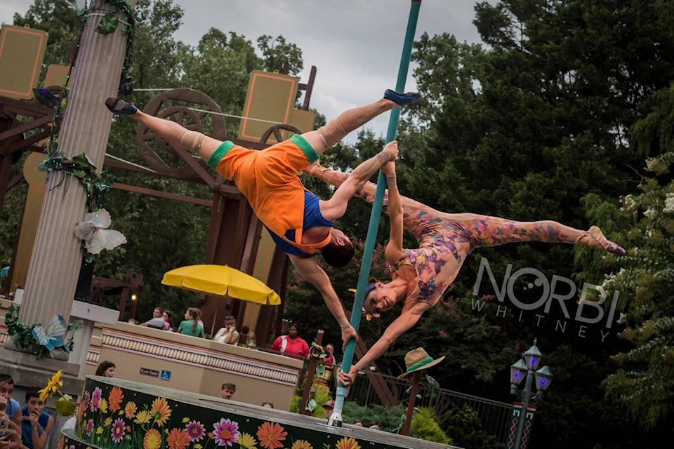 (right) Former Cirque Du Soleil performers Vanessa Reyes and Grant Golding. Photo by Norbi Whitney, provided by Vanessa Reyes.