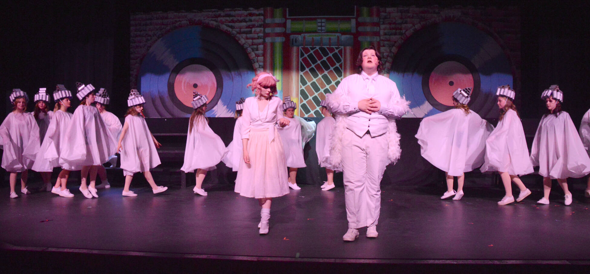 32683312_web1_230511-CDT-grease-pix-11_1