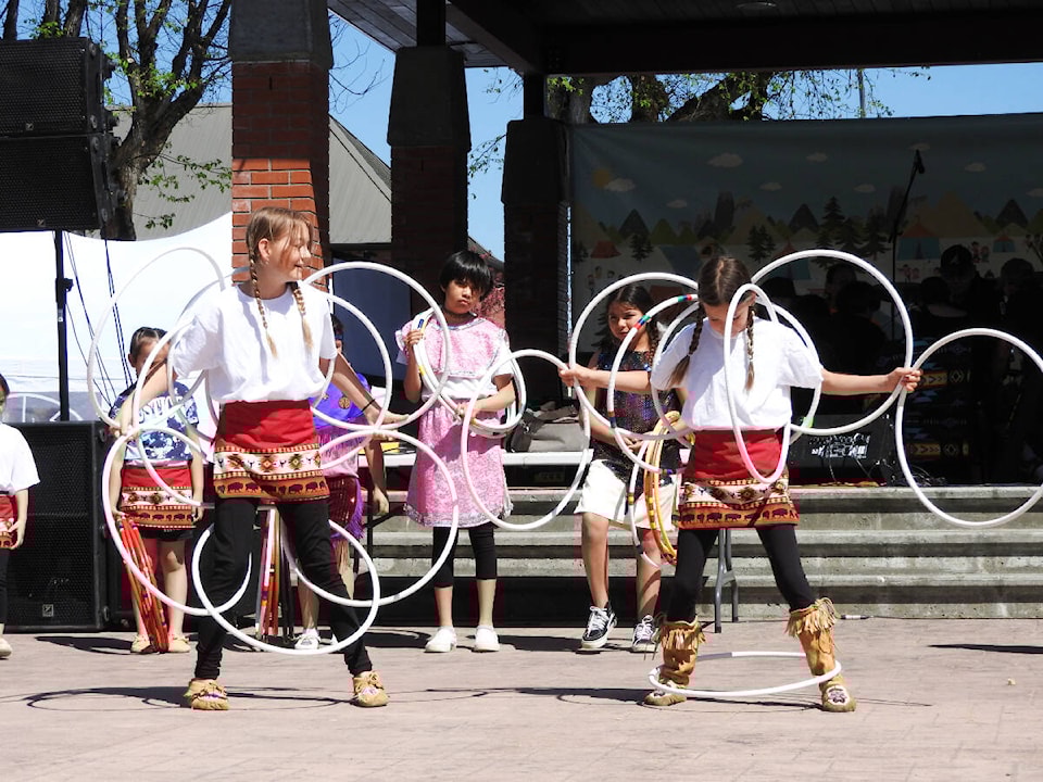 32710489_web1_230516-CDT-Children-s-Festival-Cranbrook-1_12