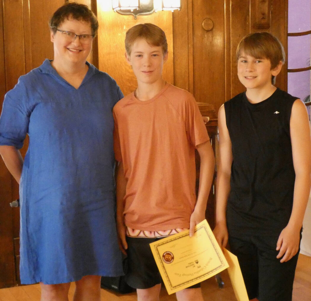 32721018_web1_230516-CDT-heritage-fair-7_1
