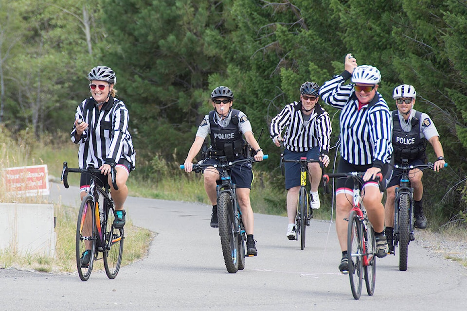 33766965_web1_200820-CDT-CopsForKidsRide-CopsForKids_2