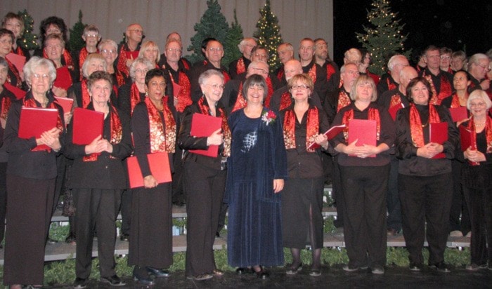 70593crestonthis_life_blossom_valley_singers_christmas